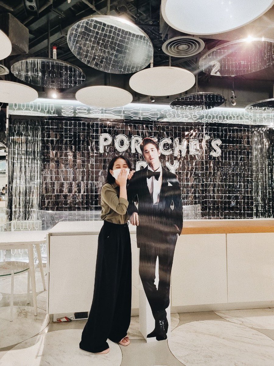 ixx_Maple's tweet photo. เขินมาก ไม่ไหวแล้วคับ 😁 อยากอุ้มกลับบ้านเลย
#PorscheBDAY24th
#PorscheBDAYGAllery https://t.co/4XJMmUejBt