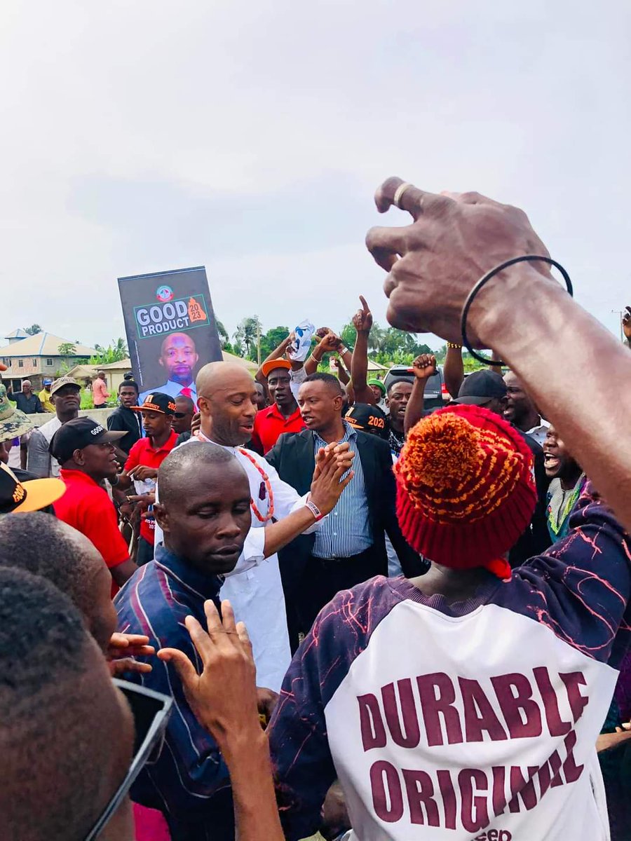 ilexdan's tweet photo. A rousing welcome by the good people of Eket LGA 

#TheBestFootFoward 
#TheFuture 
#InGodWeTrust 
#BuildingtogetherGrowingtogether 
#AmazingGrace https://t.co/ZoCKjw15l8