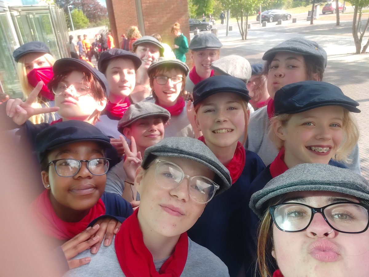 FP2Library's tweet photo. Getting ready for the official opening of Coventry Train Station! @AvantiWestCoast @FP2_Drama @Coventry2021 https://t.co/AuxVCvPiD2