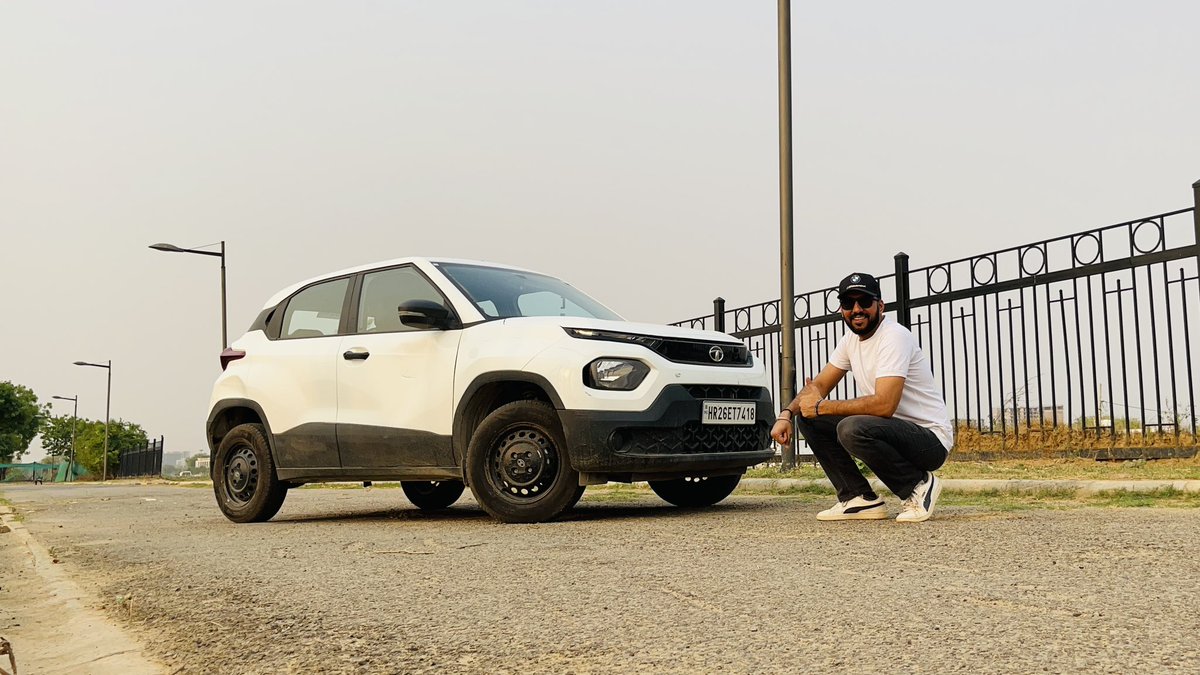 BharatFalswal's tweet photo. India’s Cheapest &amp; Safest Car : TATA PUNCH 🇮🇳 @TataMotors_Cars @TataMotors @IndianCarsForum @suvowners @autowheelsind @GlobalNCAP 
#tata #TATAPUNCH #punch #Tatamotors #SUV #suvlife #imaroadtripper #motorheadbharat https://t.co/0SQSZ73PRf