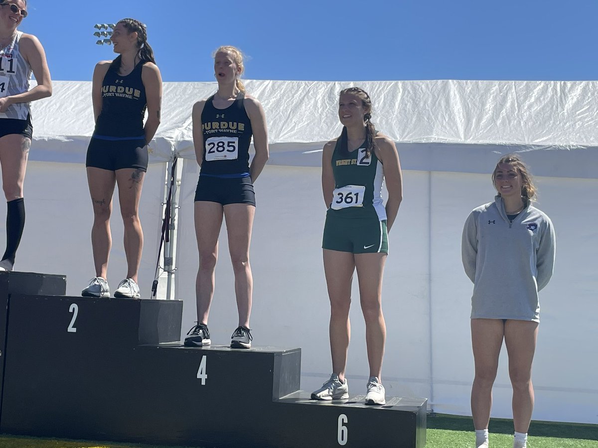 The Raiders are on the scoreboard. Bekah nabs 6th in the Heptathlon, becoming the 5th Raider to top the 4,000 point barrier. Melissa and Tatiana both set PB’s, moving to 7th and 9th on the Raider list. Great year for the multi crew and Coach Ross!
