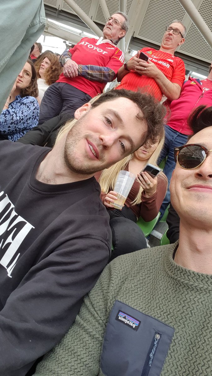 Seantanmurphy's tweet photo. #munsterrugbyselfie https://t.co/gRaUAQb880