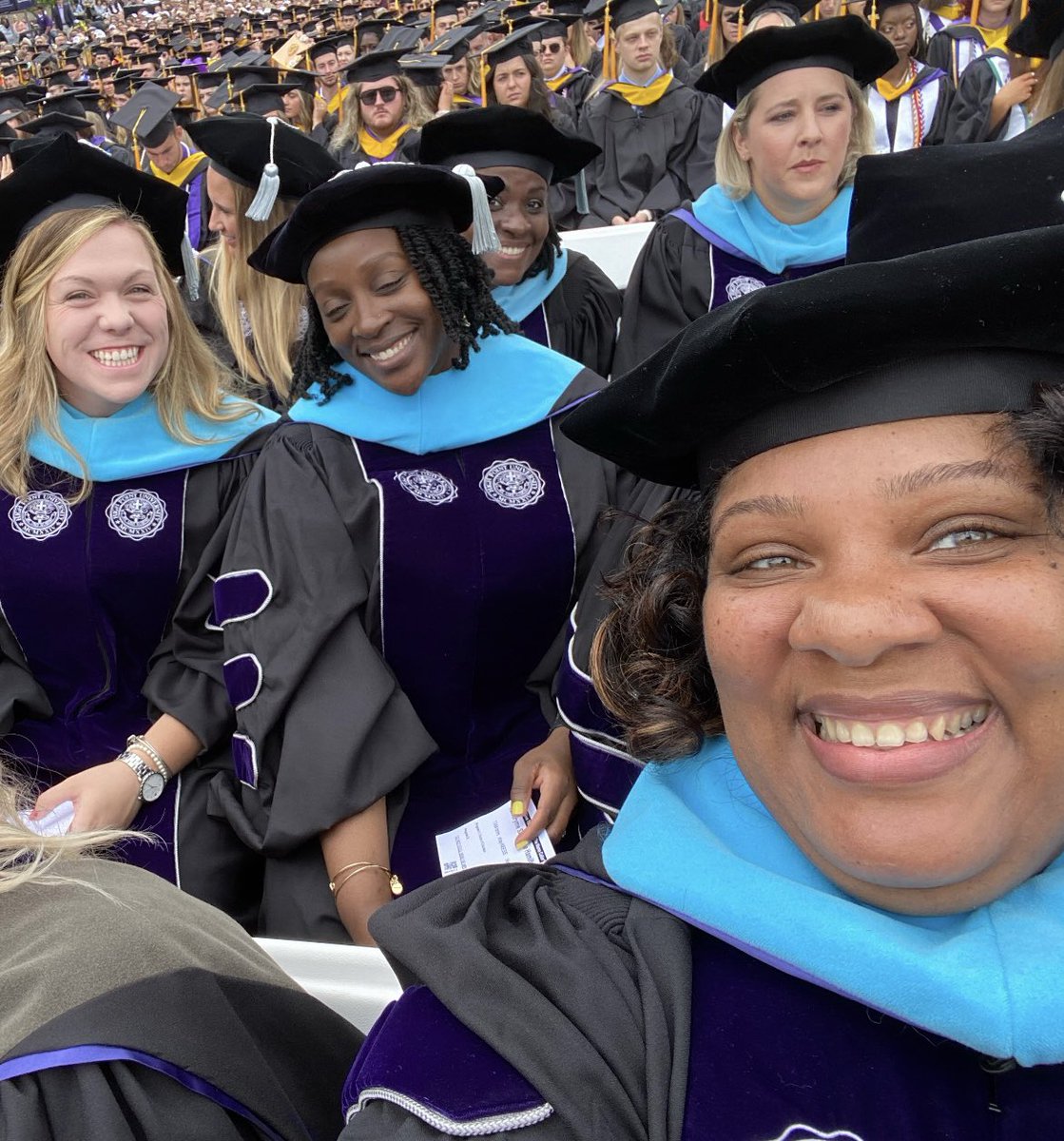 TawaunaStewart's tweet photo. #C7WomenInLeadership
#HPU
#WeAreDoctors
@Dr_AWise 
@Born2Lead_1180 
@sch_c0unsel0r 
@DrTawannahAllen https://t.co/jvOdXOz9Jw