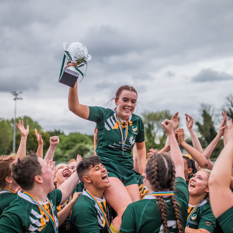 UoNSport's tweet photo. #NottsVarsity22 ๐ | The return of the Nottingham Varsity series between ourselves & @NTUSport has been fantastic to see & with a final score line of 10-7, the @UniofNottingham are crowned 2022 Varsity champions! ๐
Congratulations to our #GreenandGold! ๐
#WeAreUoN // ๐๐