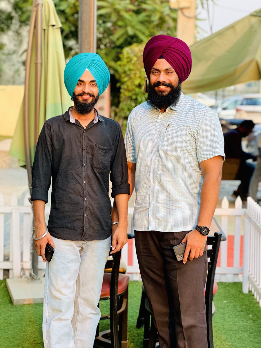 Maninde44180831's tweet photo. *ਬ੍ਰਹਿਮੰਡ ਮੰਗਦੇ ਹਾਂ ਤੇਰੇ ਤੋਂ ਪਰਮਾਤਮਾ ਓਹ ਵੀ ਜੇਬ ਚ ਪਾਉਣ ��ੂੰ*🤍❤️
#manindersinghrandhawa #Google #Trending https://t.co/4J9vXadZGt