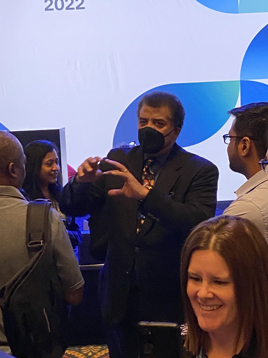TerenceNickle's tweet photo. Celeb spotting at #Dellworld #LasVegas from earlier in the week! #inspirational &amp; #motivational! @neiltyson @MichaelDell @McConaughey https://t.co/4MReYv905Y