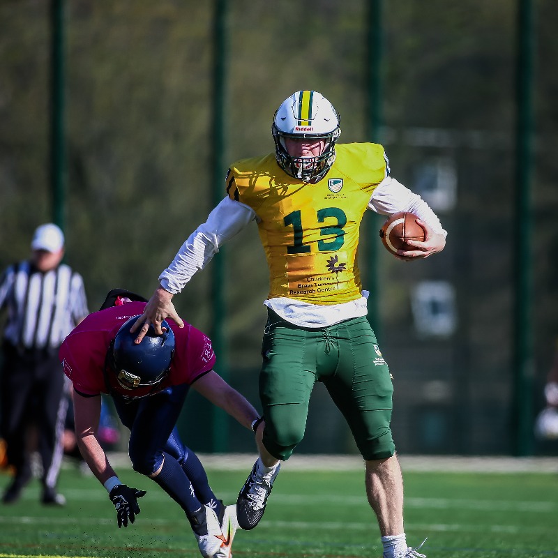 UoNSport's tweet photo. #NottsVarsity22 ๐ | The return of the Nottingham Varsity series between ourselves & @NTUSport has been fantastic to see & with a final score line of 10-7, the @UniofNottingham are crowned 2022 Varsity champions! ๐
Congratulations to our #GreenandGold! ๐
#WeAreUoN // ๐๐