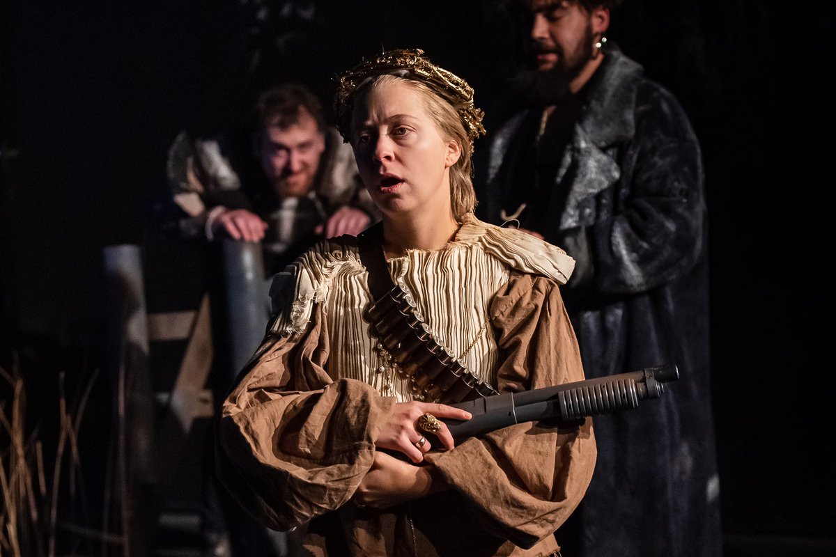 It’s been a wild ride through Richard’s wasteland and you’ve got 2 nights left to catch this stellar cast in Shakespeares timely classic!

Limited tickets left 👑⚔️ thevaults.london/richard-ii

#RichardiiQC <a href="/thevaultslondon/">The Vaults</a>