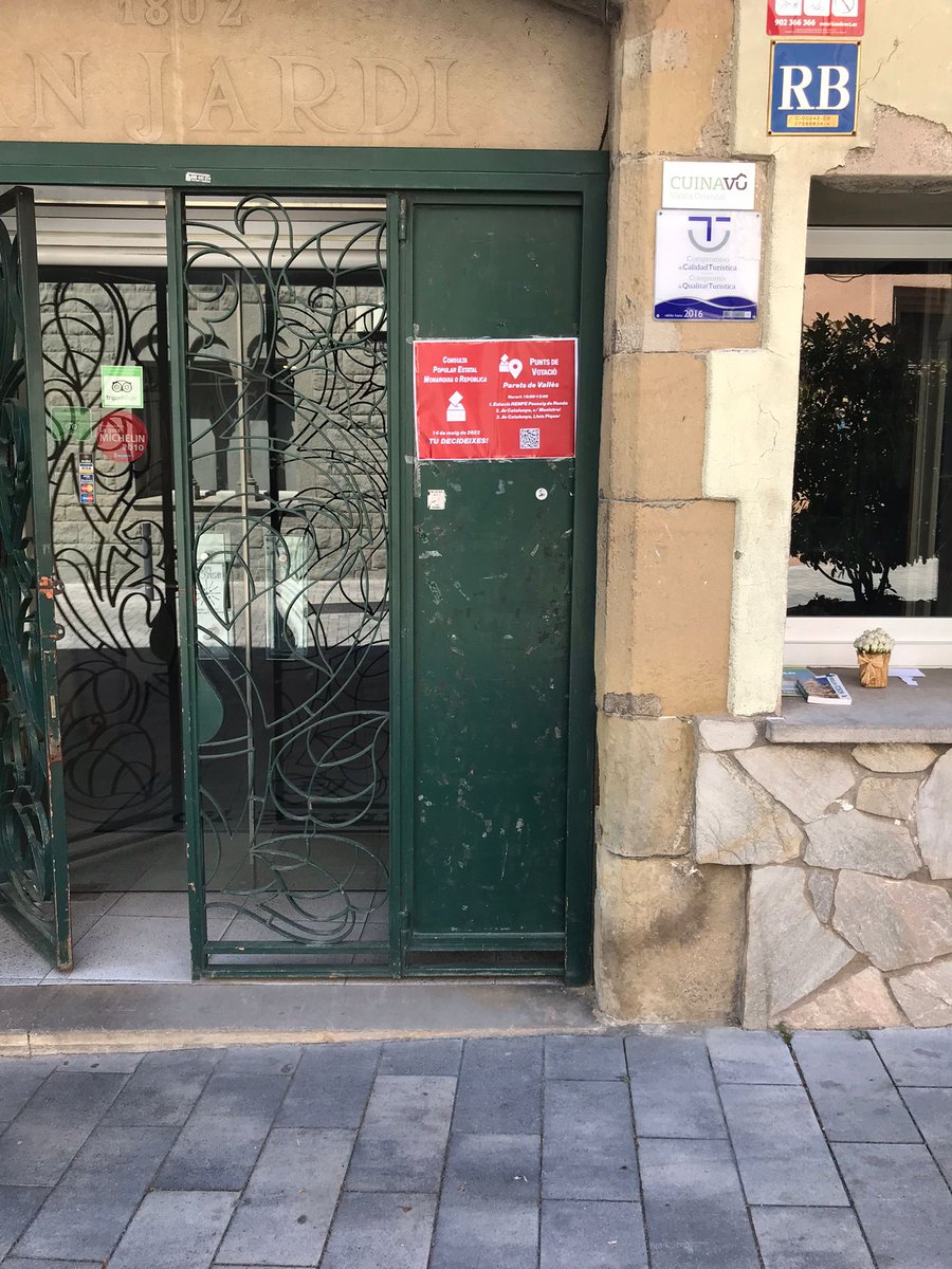 Encartellada a #Parets

#ConsultaPopularEstatalMoR