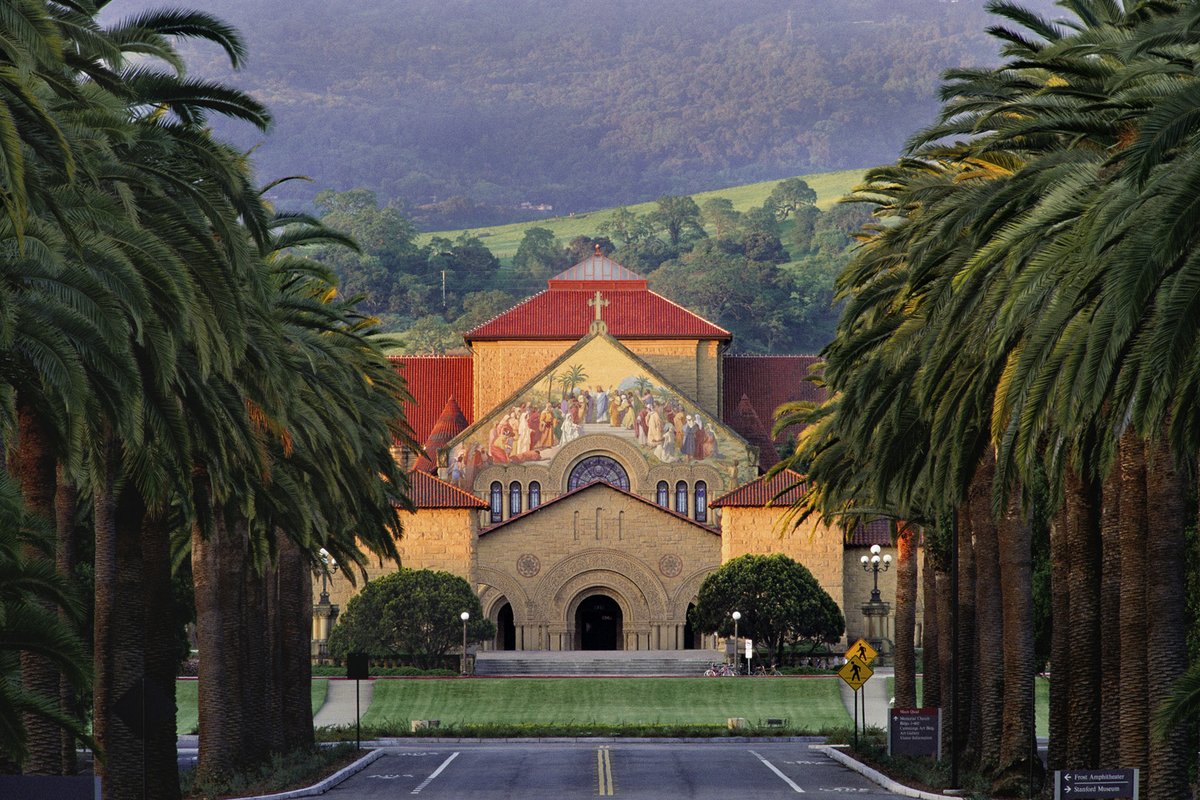 mualphaxi's tweet image. It&apos;s almost unreal how gorgeous Stanford is. What a privilege to have lived there. I&apos;m convinced that no more beautiful place in the US has been built in the last 100 years, and I doubt it will be surpassed in the next 100.