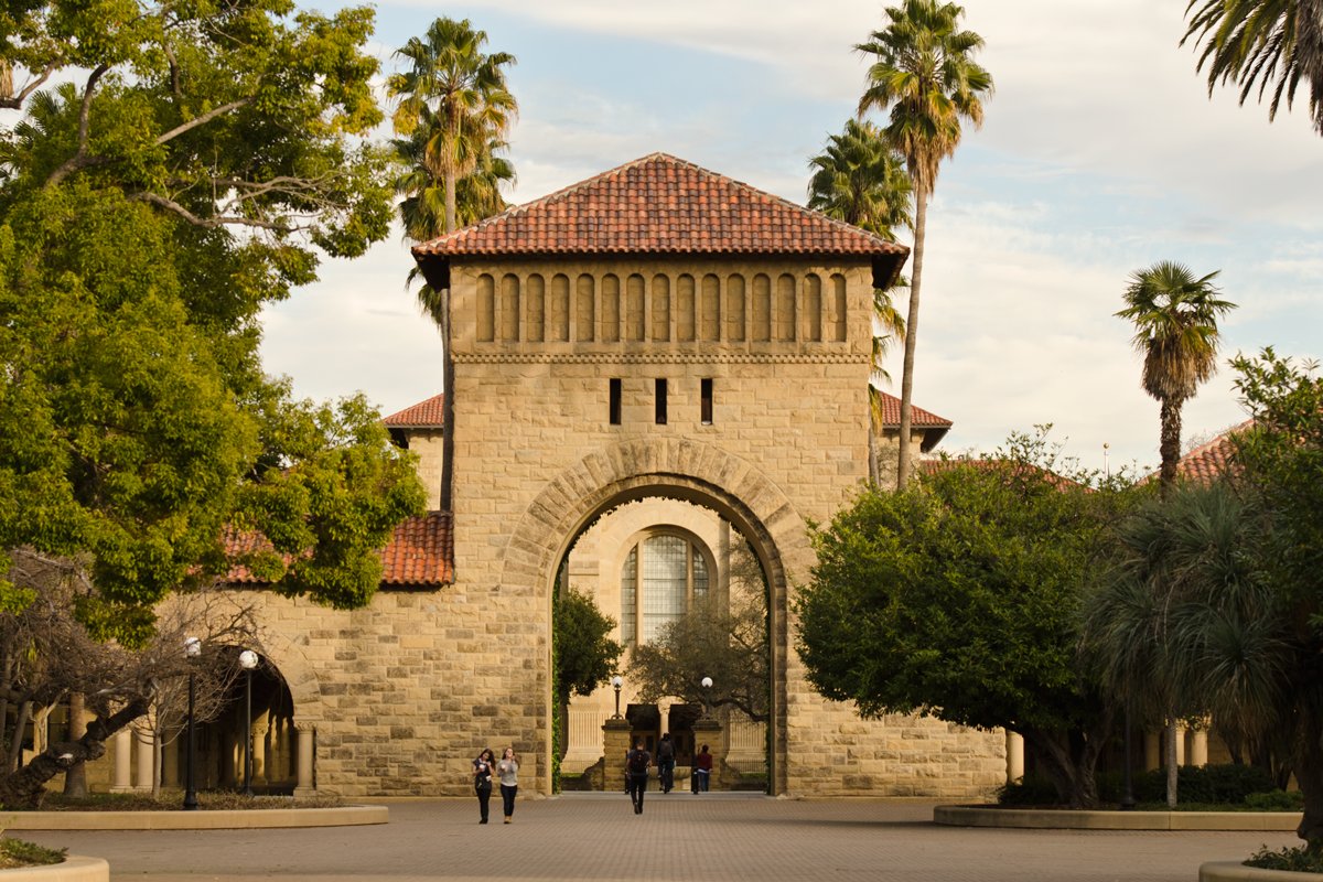 mualphaxi's tweet image. It&apos;s almost unreal how gorgeous Stanford is. What a privilege to have lived there. I&apos;m convinced that no more beautiful place in the US has been built in the last 100 years, and I doubt it will be surpassed in the next 100.