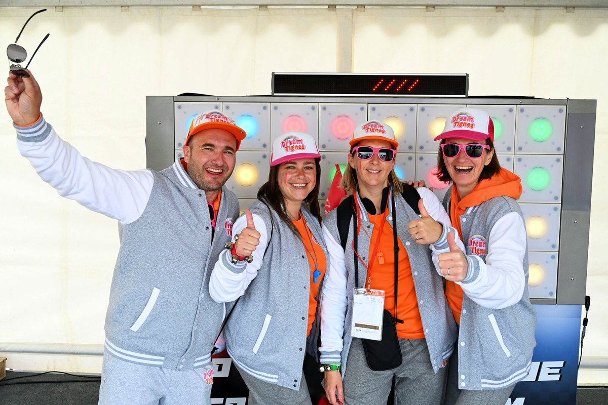 GroupeBPCE's tweet photo. Les supporters sont au rendez-vous pour soutenir leurs équipes ! Ils sont plus de 420 mobilisés pour l’occasion et ont pu découvrir les différents stands du Village #DEFIMAGINE2024 https://t.co/NlZ8j4zjF2