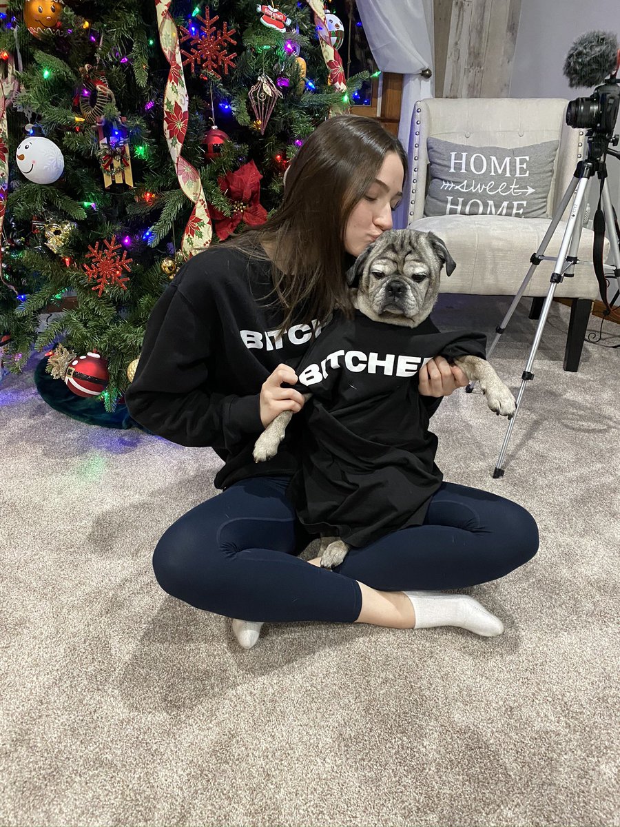 BeautyChickee's tweet photo. happy birthday to my angel puppy in heaven 😇🐶 miss you everyday tucker 🤍 https://t.co/54FbULu88Y