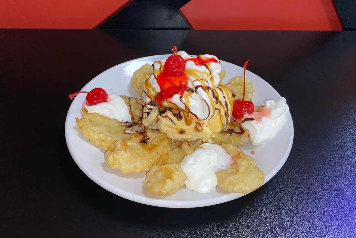GrillTsunami's tweet photo. Hey everyone we just wanted to let y'all know that we will be celebrating Mother's Day a bit early considering we are not open on Sunday but none the less we will be celebrating today so if you are a mom or want to treat mom to lunch or dinner come on in for a✨free✨ dessert!🥰 https://t.co/CLgvZXCNDT
