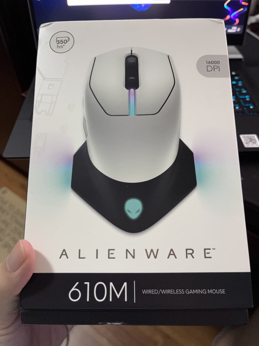 RS3LMS's tweet photo. Alienware X14 手感真的不错 忍不住买了~😆
#Alienware #alienwarex14 #dell https://t.co/b8MTGIYAw4