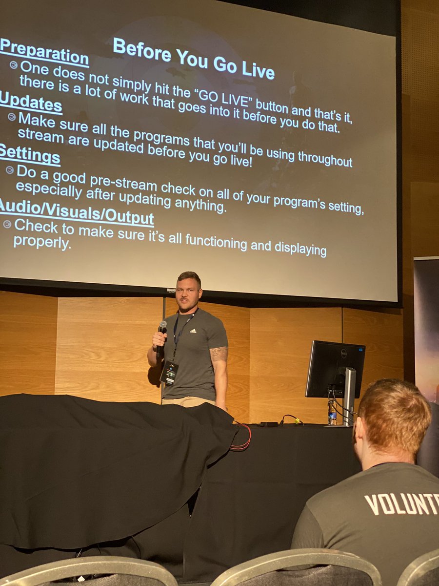 ItsMsMoses's tweet image. And the circle is complete, a few years ago @TorvaldUruz was sat in the audience listening about how to stream and now he is up there talking about streaming, so proud #evefanfest #tweetfleet