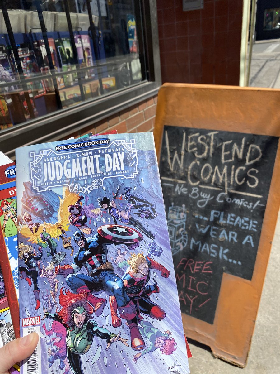 AleksWrobel's tweet photo. First stop for this westender on #FCBD22 is @WestEndComics https://t.co/7dxb6rtUyS