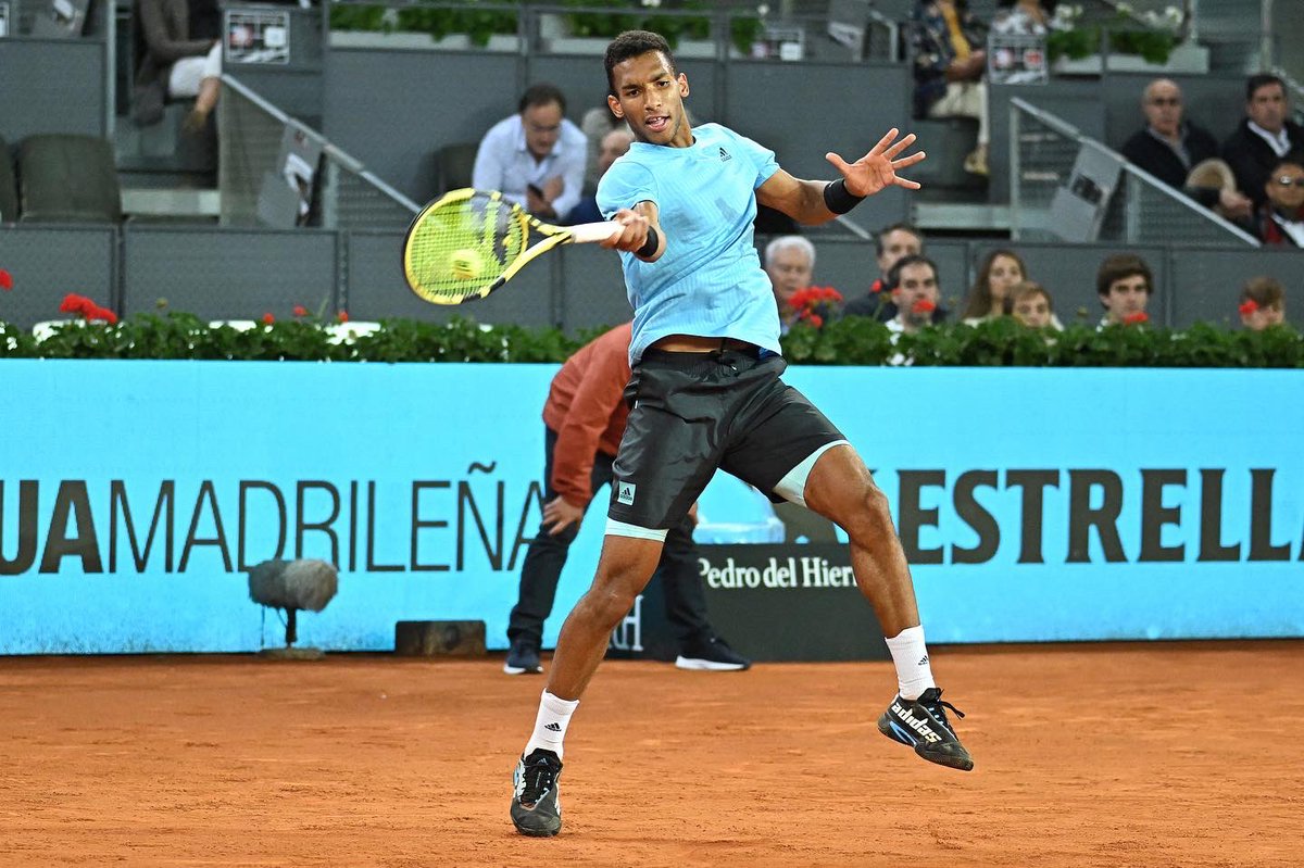 felixtennis's tweet image. Was a pleasure fighting in front of you all yesterday🙏🏽 
Didn’t go my way this time but I’ll be back stronger💪🏽
Gracias Madrid❤️🇪🇸

📸: @corinnedubreuil | @atptour
