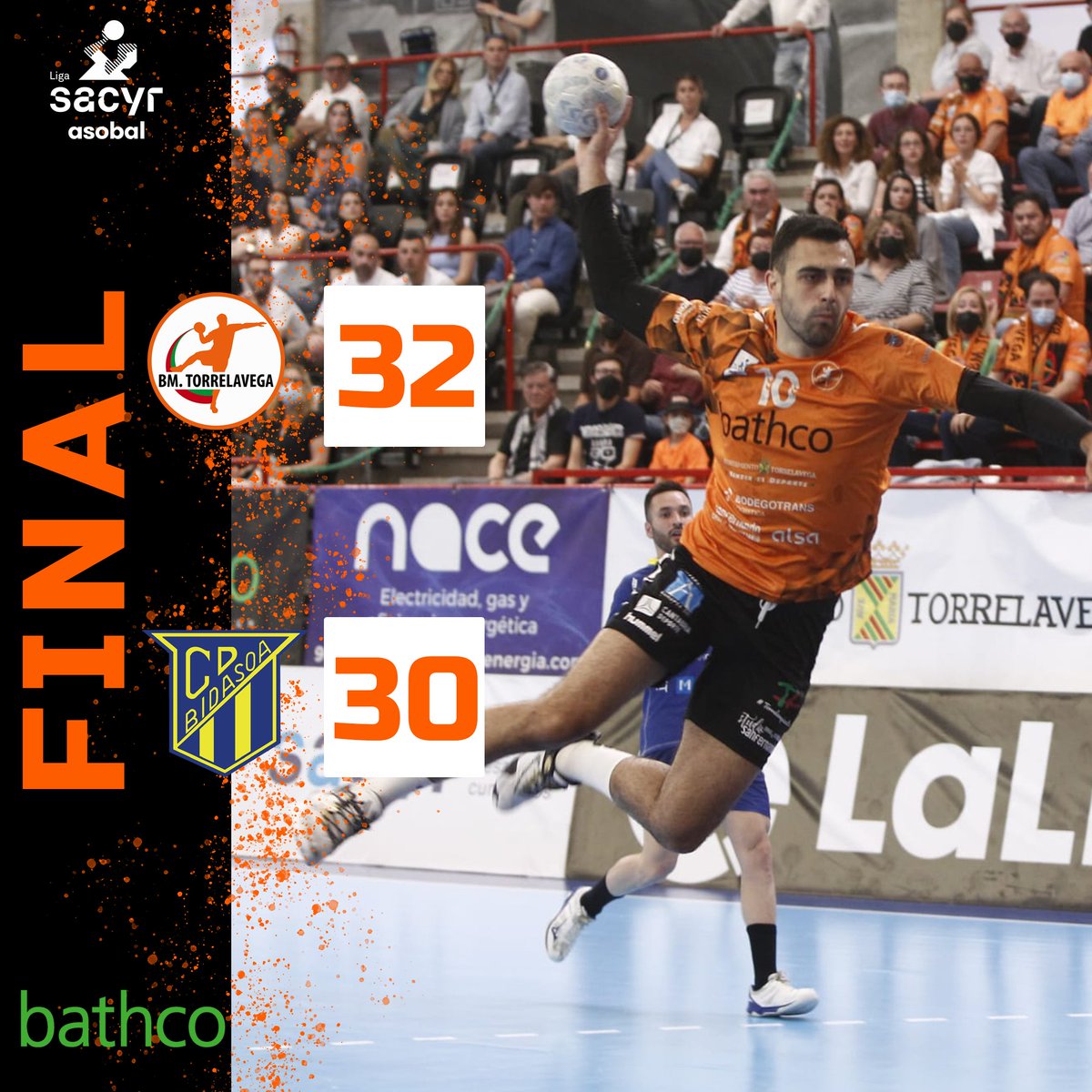 BMTorrelavega's tweet photo. ¡NO LE BUSQUES EXPLICACIÓN, ESTO ES TORRELAVEGA!
🏆 #MATCHDAY @ASOBAL J. 2⃣7⃣
🏟️ Vicente Trueba
⏰ 60:00
🟧 #TheOrangeSquad 32
🟡 @CDBidasoaIrun 30
💪 #TLVBID #LiveASOBAL #LaBatallaDeASOBAL
📺 @LaLigaSportsTV https://t.co/rZbEO14XsM
