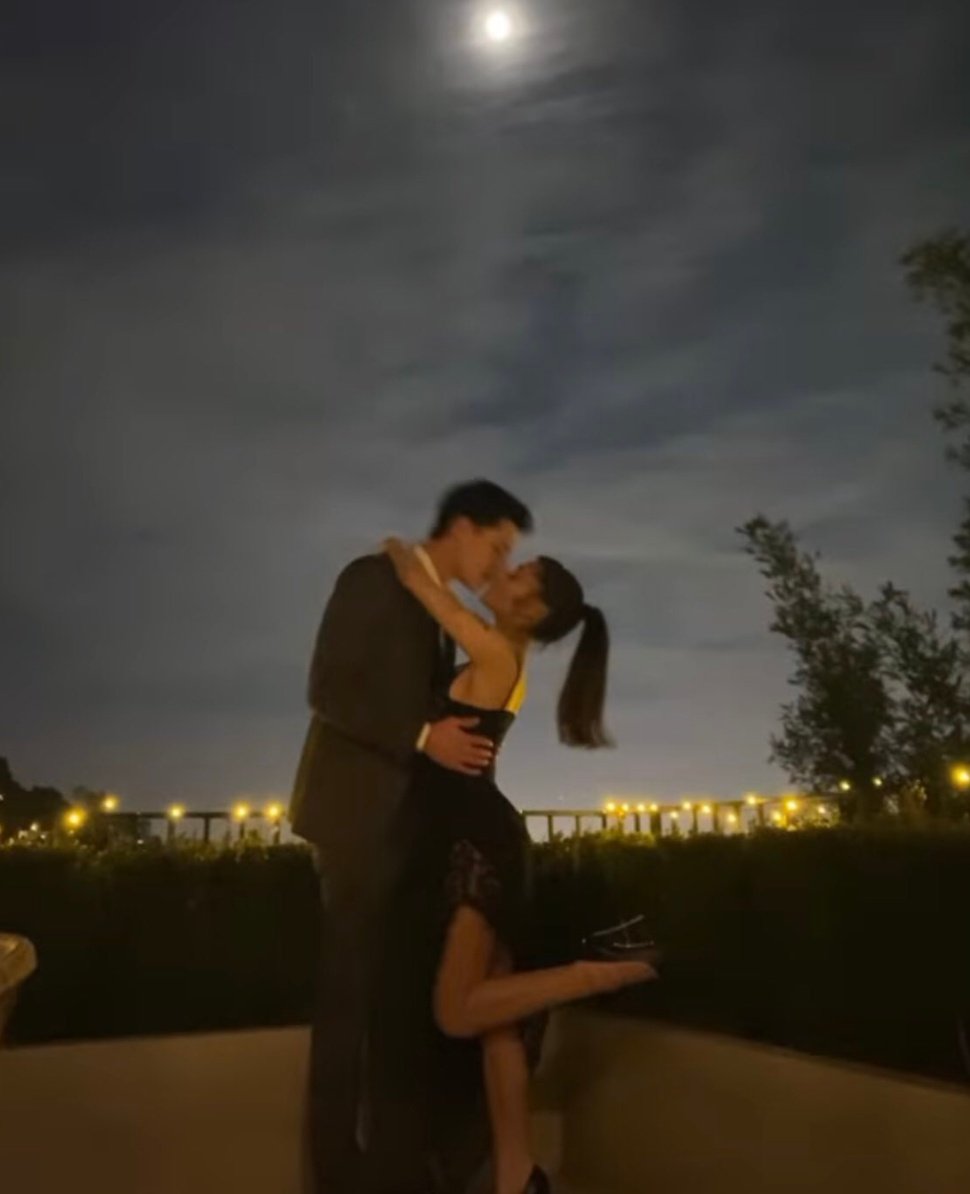 “I always wanted to be a mother before i was 30…” — Ariana Grande