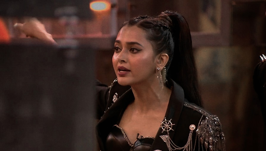 noaishforaish's tweet image. a little sass and a lot of badass. 💣
_
TEJASSWI BLAZING LOCKUPP FINALE
#tejasswiprakash • #lockuppwithtejasswi