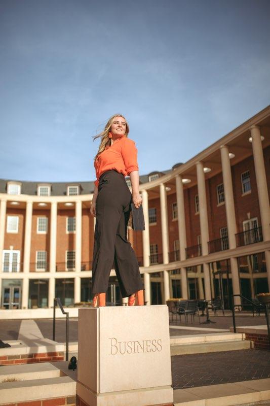 Rachel026's tweet photo. Congratulations my heart, Catelin Berry!!! #okstate22 https://t.co/bBwv1Q7J33