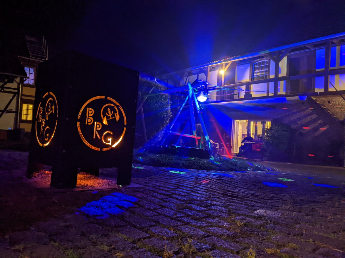 Unser Techniker <a href="/horstwursti1/">Thomas</a> war fast besorgt er hätte es übertrieben. 
Wir finden es perfekt! 👌
#Brgmeetup2022