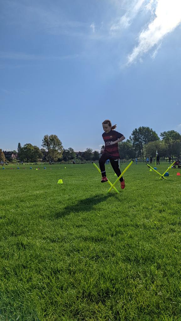 WDC_Wildcats's tweet photo. Our wildcats LOVED their session this morning in the sunshine ☀️
🐾⚽🐾
If you have an aspiring female footballer in your family, get in touch or book on to a session via the link below.
https://t.co/6ADcBp8DPG

@WD_CFC @WDC_Juniors @WDC_Women @Lionesses @weetabix @Manchester_FA https://t.co/1ovjVS46Nn