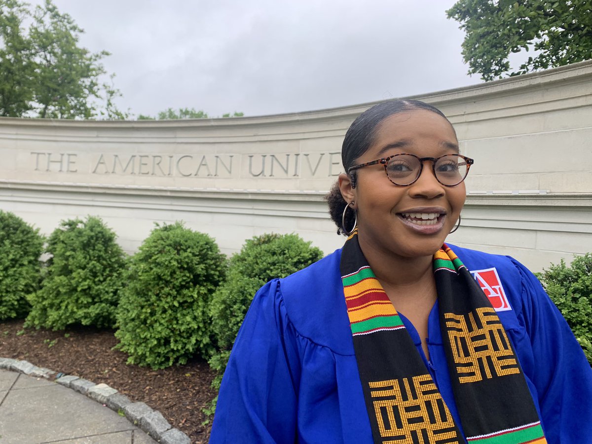 MommysMinivan's tweet photo. Congratulations to my #2022AUGrad Mackenzie! Just so very proud!👨‍🎓🌸 https://t.co/zjOctQrova