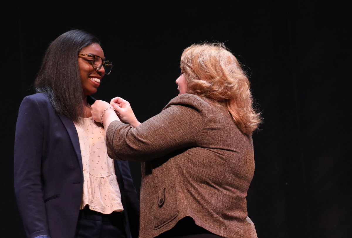 BloomsburgU's tweet image. Nearly 100 graduating nursing students celebrated the completion of their studies and clinicals at today’s Nursing Pinning Ceremony, a time-honored tradition welcoming them to the nursing profession 🎓🩺🥼🐾 #BUClass2022 #HuskyPride #BloomOnward #NationalNursesWeek #nursing