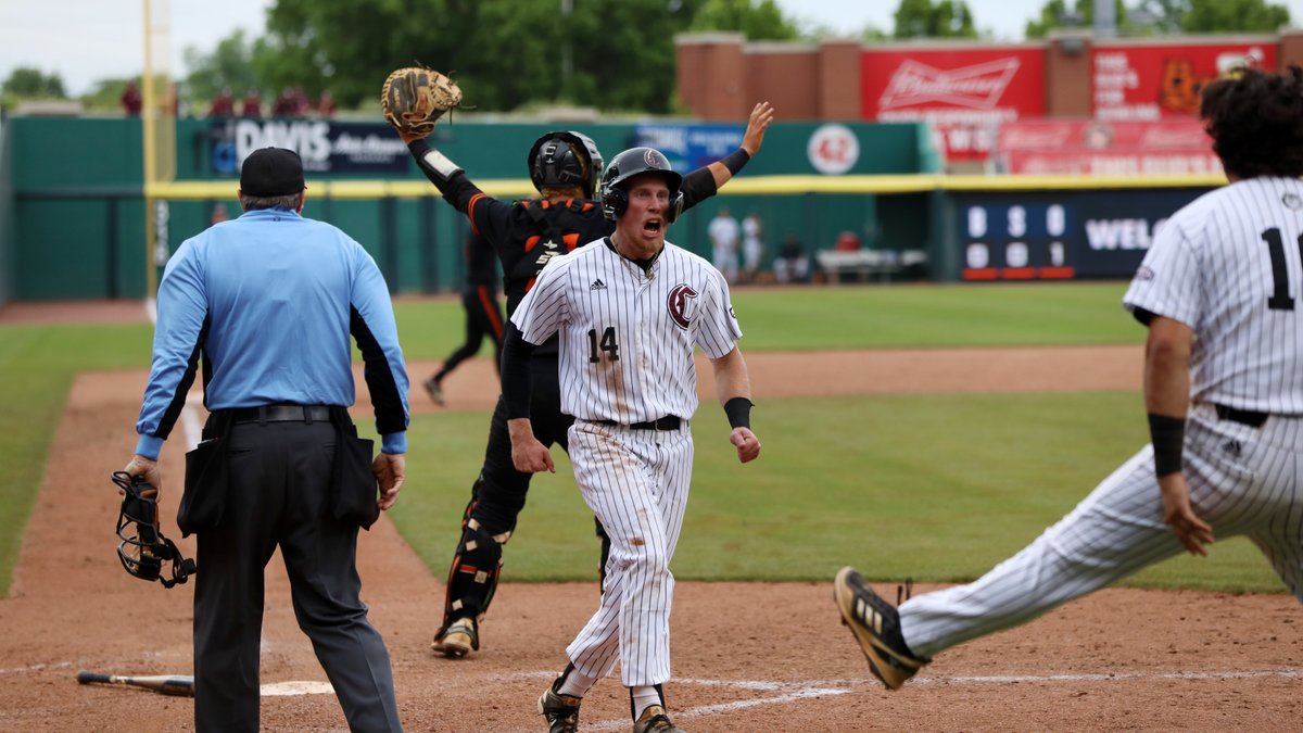 CTigersBaseball's tweet photo. An electric final frame sends Tigers past Georgetown

#WeAreCU 

➡️➡️➡️ https://t.co/euL9fatOYH https://t.co/BfzFbbn6KC