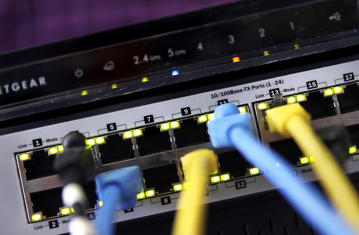 csgazette's tweet photo. Read more here: https://t.co/3YCHrh0qNS

Underline Infrastructure, MetroNet and Colorado Springs Utilities all have announced plans since October to build fiber-optic networks across the city that will provide internet speeds of up to 10 gigabits-per-second.
(Via: @wayneheilman) https://t.co/YFP3fYVJ1H