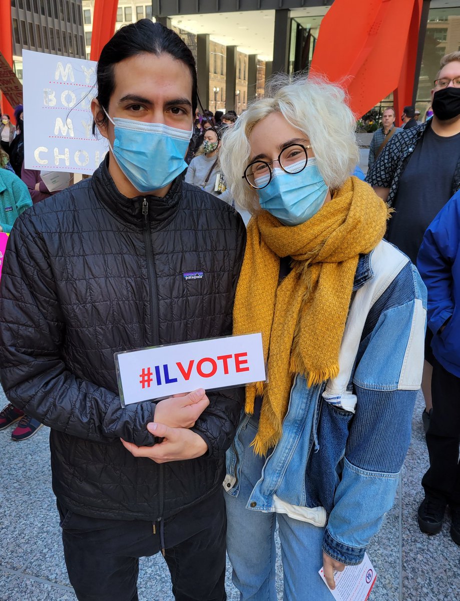 nwvchicago's tweet photo. We registered 16 new voters today at the abortion rights rally in Federal Plaza.
#BansOffOurBodies
#MyBodyMyChoice
#ILVOTE https://t.co/oLRDyeGipV