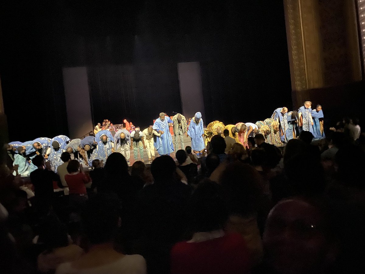 ManueWim's tweet photo. Magnifique @ThiernoYudat ce soir pour l’avant-dernière de #VolDuBoli au @theatrechatelet ! 
Un peu émue quand même 🥹 ! https://t.co/b9IGTUKh4o