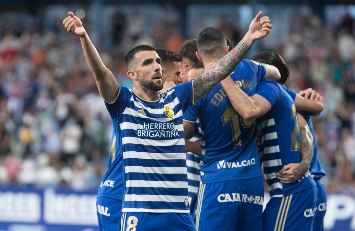 SDP_1922's tweet photo. Luchando juntos cualquier cosa es posible...
¡Felices sueños blanquiazules!💤🛌⚪️🔵
#PonferradinaBurgos
#Adelanteyarriba
#100AñosDeportiva https://t.co/tm2YtIi4w4