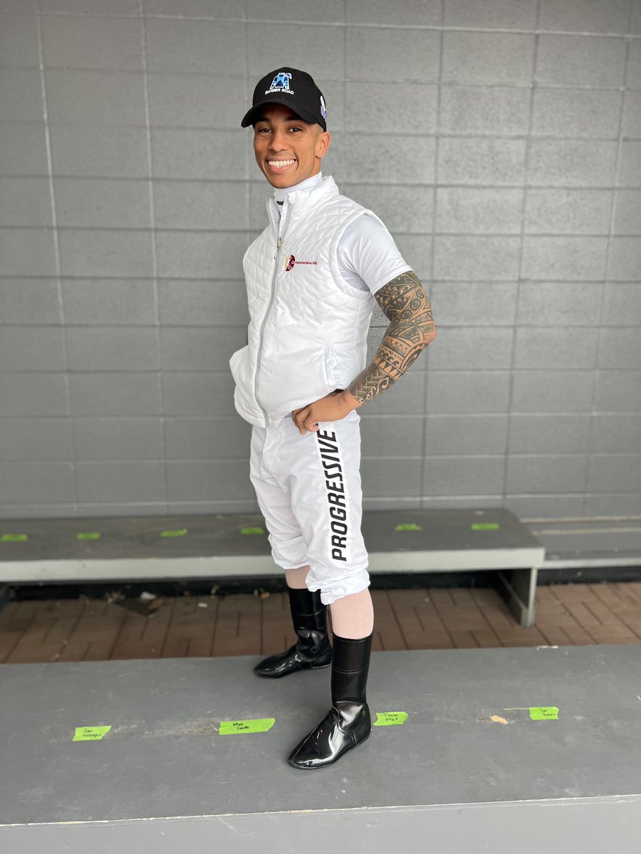 joesantos_33's tweet photo. Thank you to @progressive for sponsoring @ReyGutiJockey and team Barber Road in the 148th @KentuckyDerby https://t.co/h6XMJ7I6Ao
