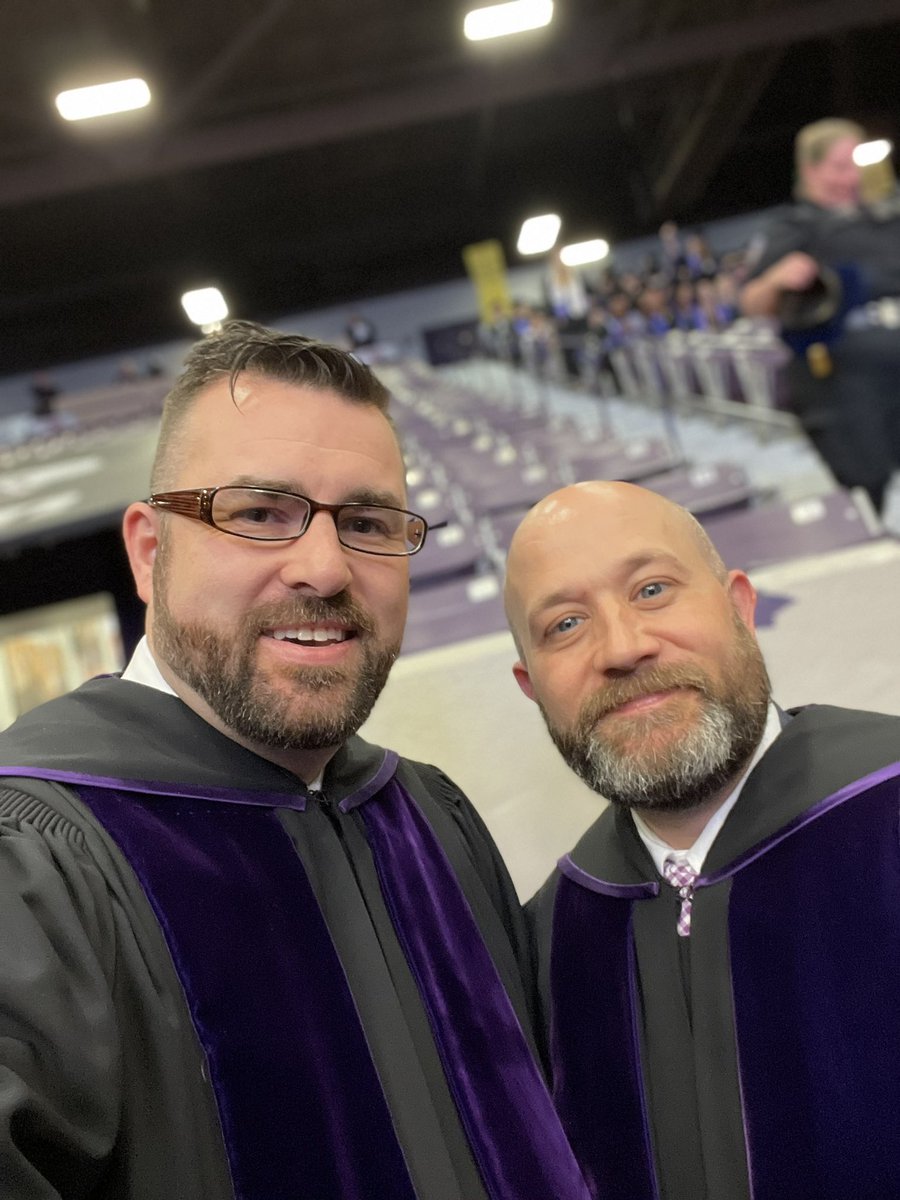 GarnerGrahamSFA's tweet photo. Commencement 2022! Congrats, grads! #AxeEm #SFASU https://t.co/bRAJdonSnR