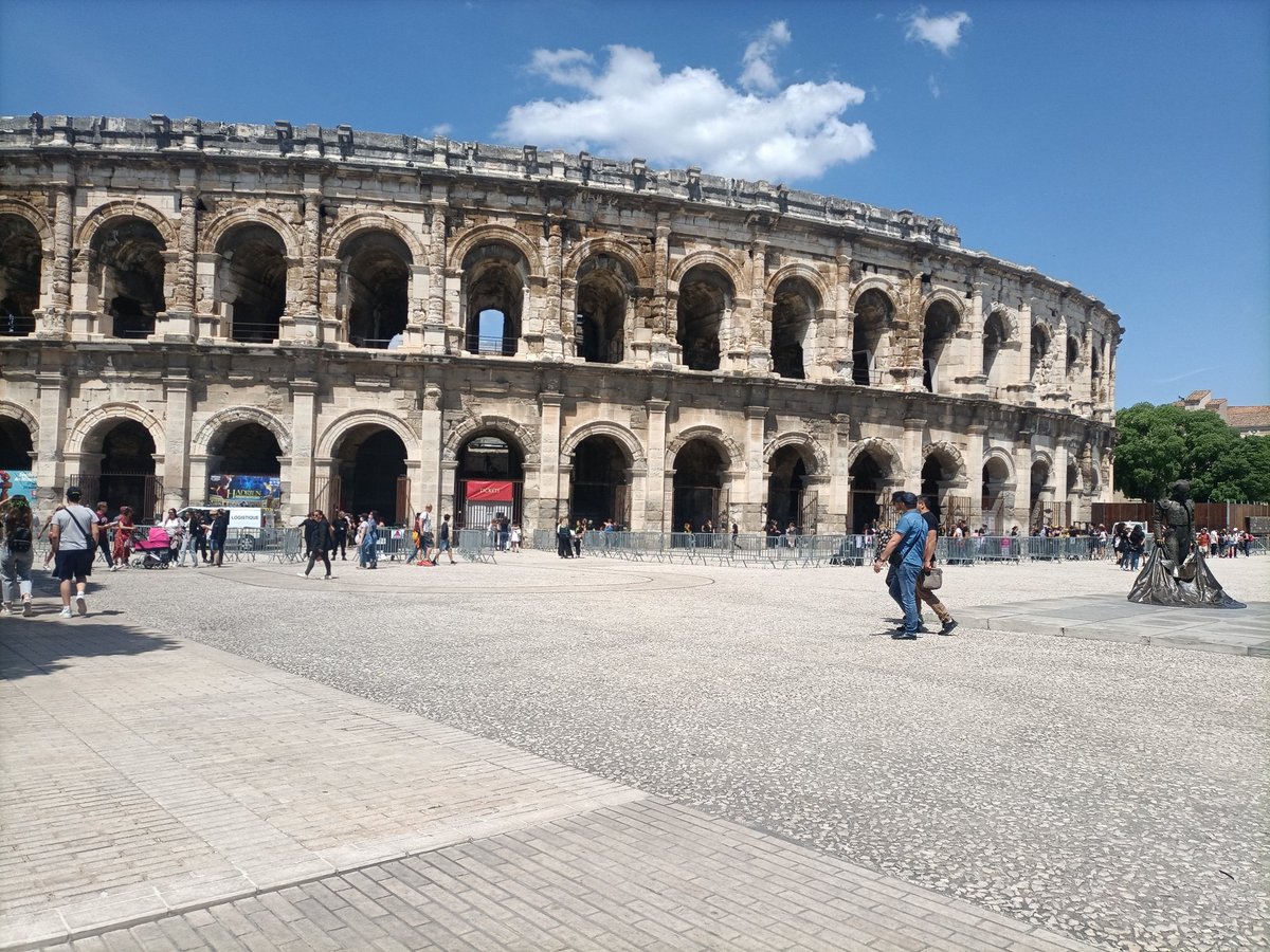 profenroya's tweet photo. 🇮🇹Visite de la Tour Magne et reconstitution Historique...une journée riche et pleine d'Histoire antique🇮🇹 #HadrienetlaguerredesPictes #Nîmes #JourneesRomaines https://t.co/e9hke6Vr9u