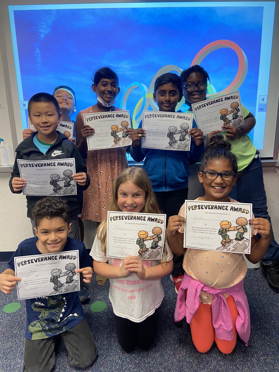 Mrs. Voigt’s 3rd Grade Class tweet media