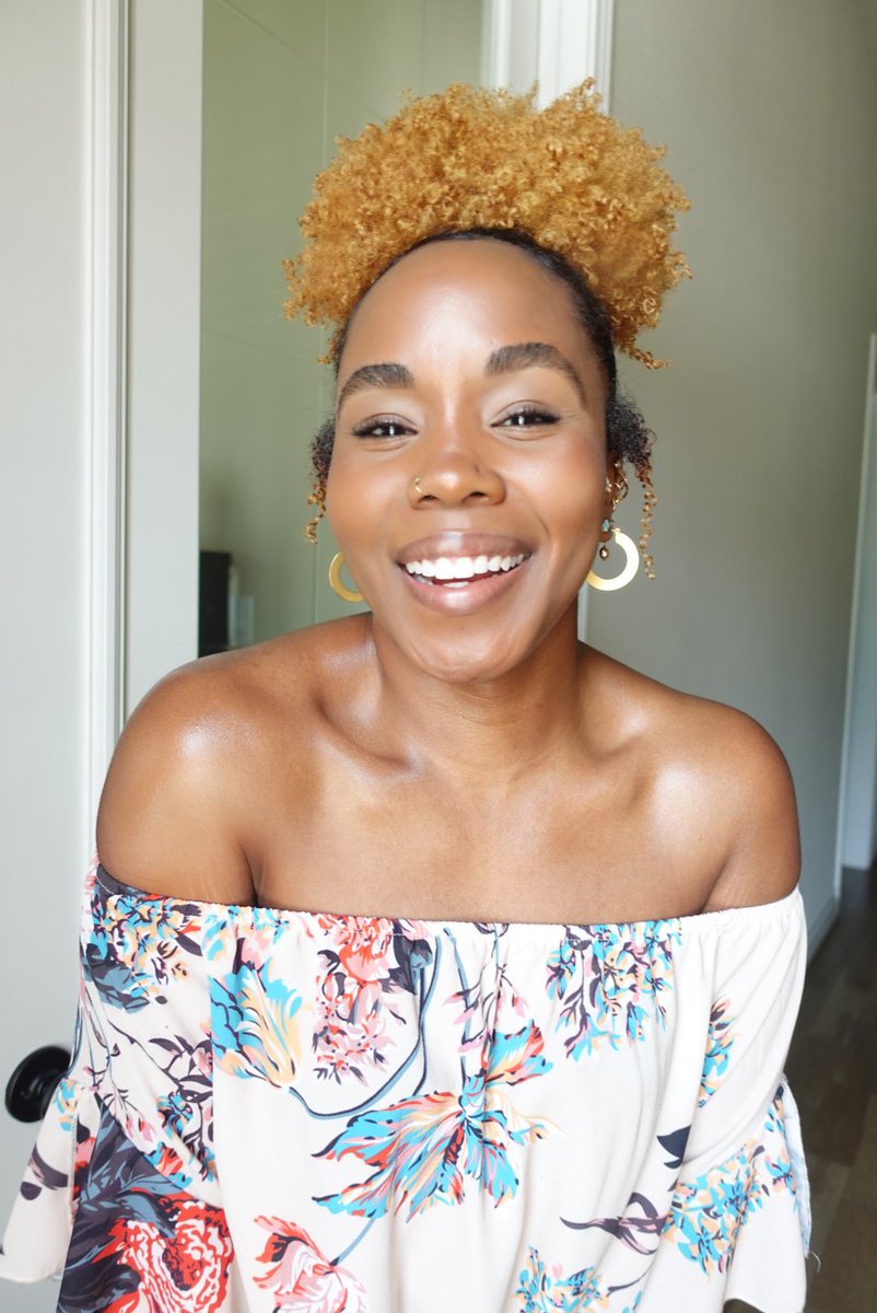 Melanin-rich Friends: In the past, I’ve felt alone while dealing with my skin concerns. What about you? So happy <a href="/VaselineBrand/">Vaseline</a> launched a platform called #SeeMySkin with great resources for inclusive skincare we NEED. Check it out here: fohr.it/51551-10101-fa… #VaselinePartner