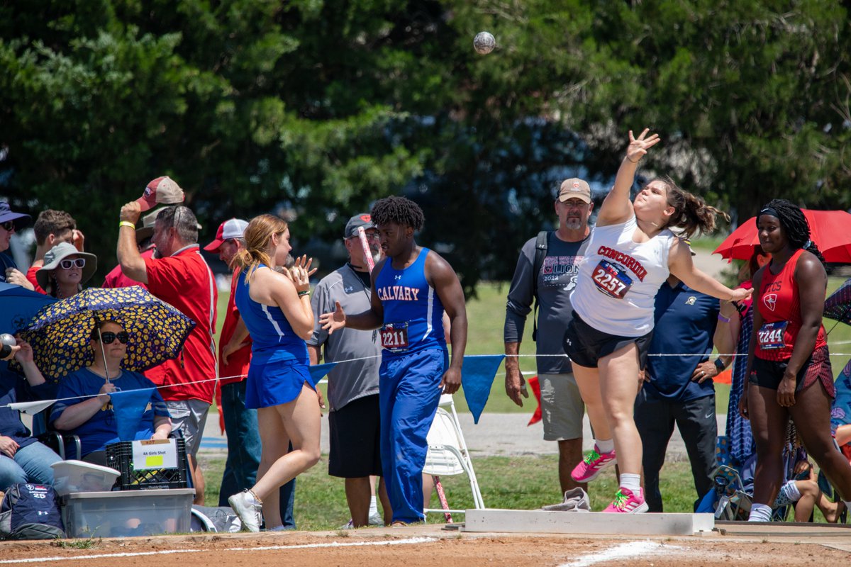 TappsTrack's tweet photo. Two days of the 2022 Track and Field State Championships are just about in the books! Thank you to all of our competitors, coaches, parents, and staff who made this event possible! https://t.co/MiSyfkEQrp