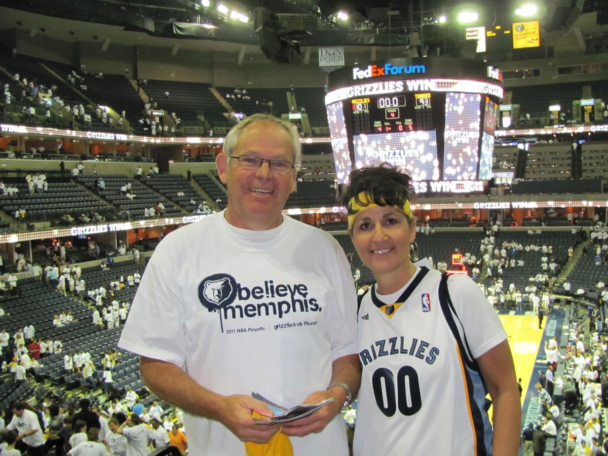 PJBURR88's tweet photo. @Grizzstory @JarvisGreerWMC @MacBo50 We were there! It was awesome! https://t.co/xcpibS9Q53