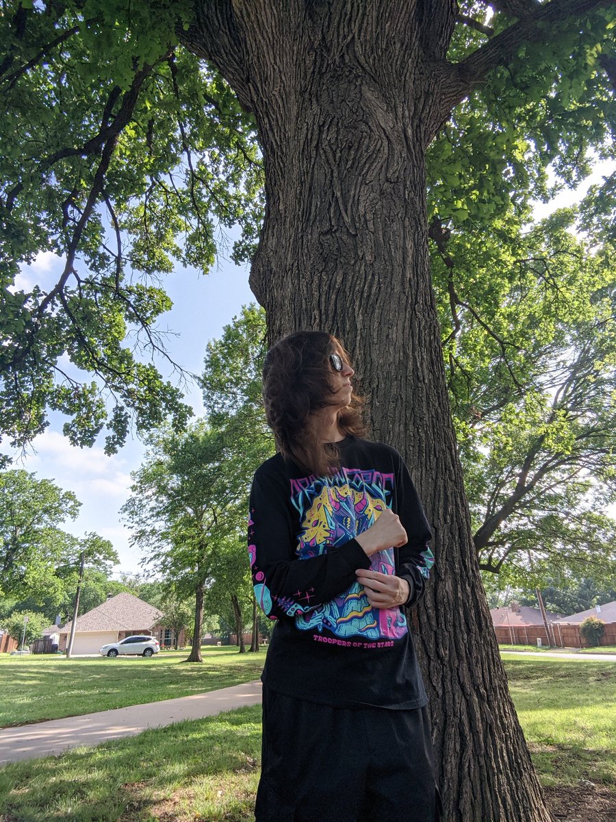hiphopfrogs's tweet photo. ITS MY 21ST BIRTHDAY MOTHERFUCKERS 🎂🥳🎊

lookin like a puppeteer the way my money talk for me 💰💯💸 https://t.co/yvhkc9u2SZ