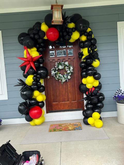 casual_events's tweet photo. Birthday Garlands are so fun ! 

I love my clients and their kiddos! 

Order your Casual Chic Events XXL Garland noooow!! 🥳🥳🥳

#casualchicevents #VIPclient #ilovemyclients #balloongarland #indyballoons #indypartyplanner https://t.co/P2Rj6nCX8m