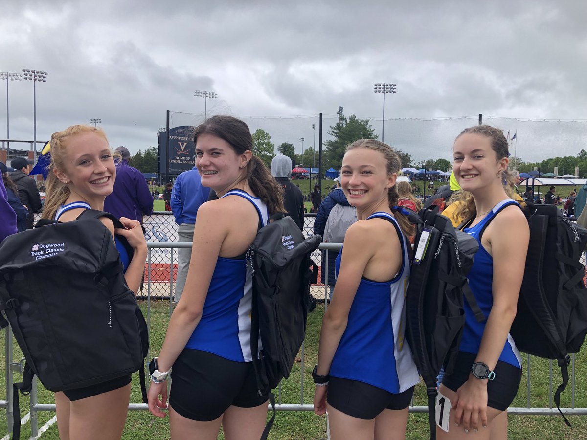 MudpuppyPugh's tweet photo. Western Albemarle dominates the 4x800 in 9:33.03! ⁦@milestatdotcom⁩ ⁦@DogwoodTrack⁩ ⁦@WAHS_Crozet⁩ ⁦@WAHSSports⁩ ⁦@CherWitt26⁩ https://t.co/xfZHZLlbgR