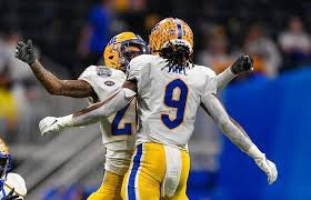 denalicampbell1's tweet photo. Truly blessed to receive my second division 1 offer from The University Of Pittsburgh @PFitzB @TiUnderwood @CoachDuzzPittFB https://t.co/obTgDe5X26
