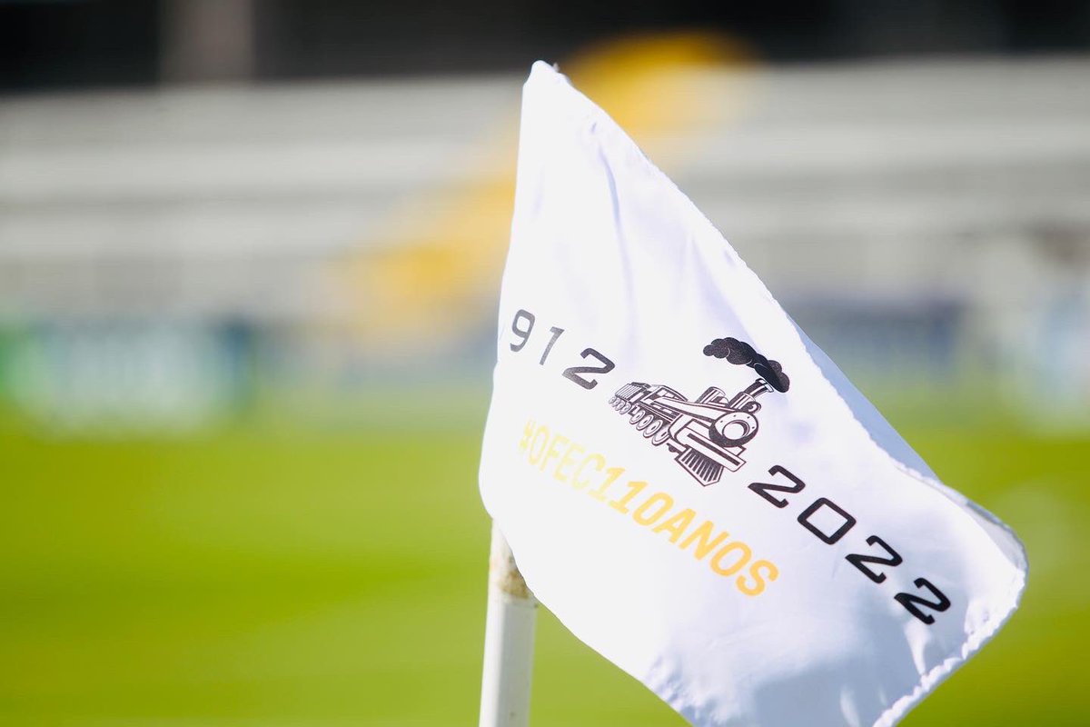 OFECoficial's tweet photo. 110 ANOS 👻🖤

#OrgulhoAlvinegro #ÉoFantasma

📸 @andreoito • OFEC https://t.co/yVsrVhsJEb
