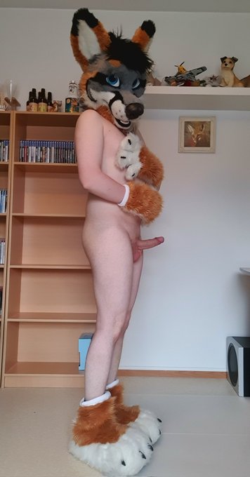 Welcome to Repo's naughty corner. I wish you enjoyable stay while browsing my nudes. https://t.co/oA<a href="/tag/murrsuitmonday"class="tags"><span>#murrsuitmonday</span></a>