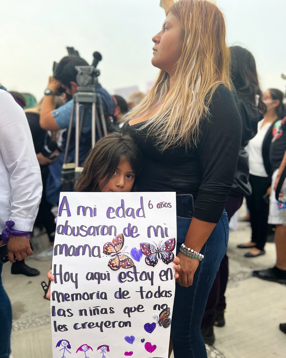 i_alaniis's tweet photo. En memoria de las que no les creyeron 🕊 https://t.co/1NN2FlITjY
