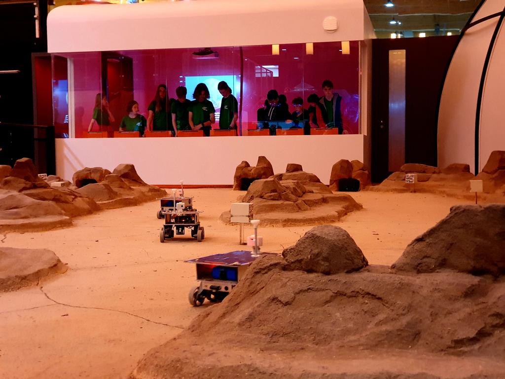 WorthingHighOut's tweet photo. Mission to Mars. Assuming all the Mars rover has to do is log QR codes we might have the next mission team in the making. https://t.co/SJJKITZMlf